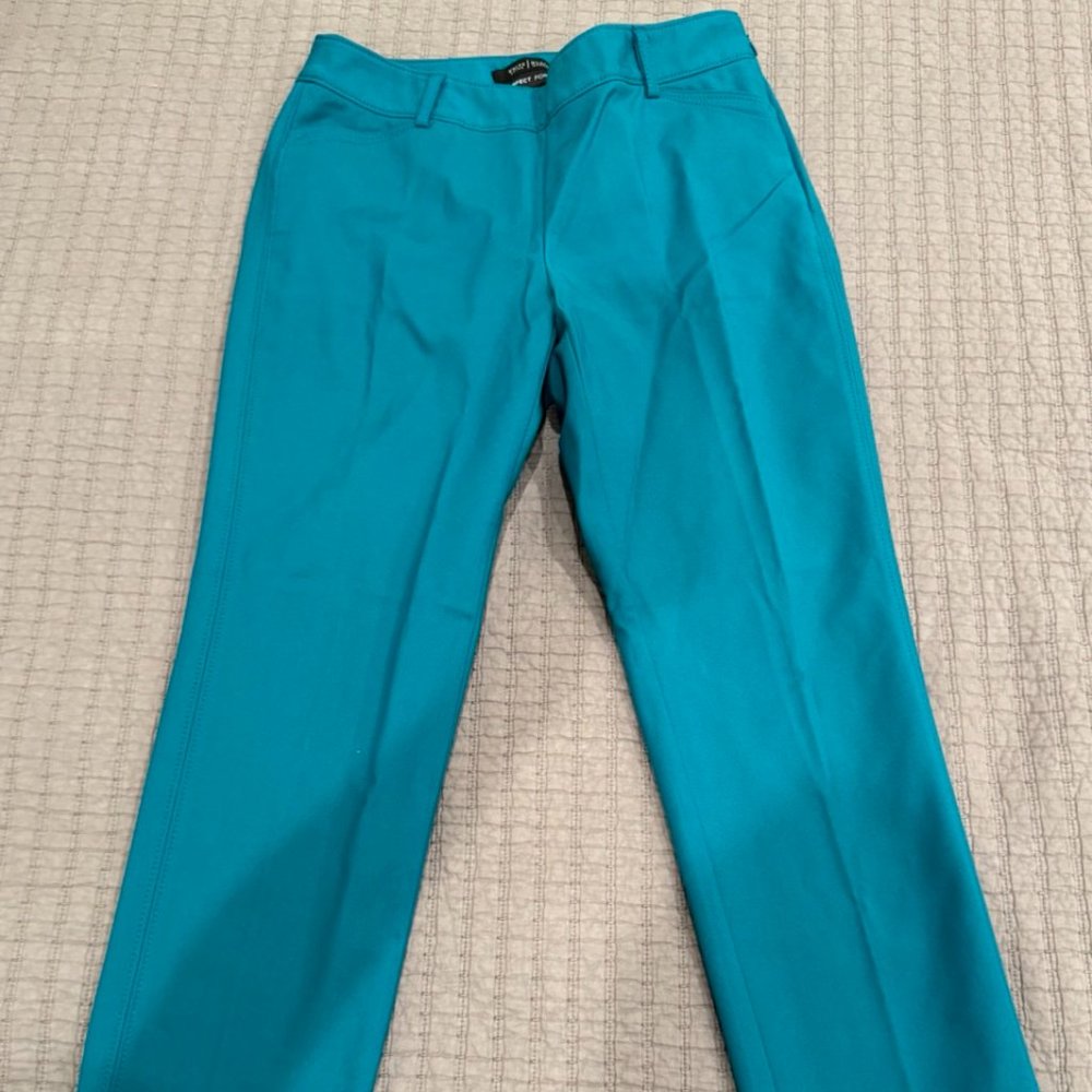 White House Black Market Perfect Form Slim Ankle Pants
